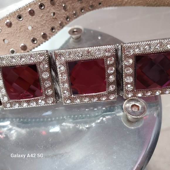 Flashy purple  belt - Picture 6 of 7